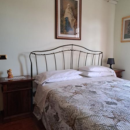 Appartamento Serenella Maenza Exteriér fotografie